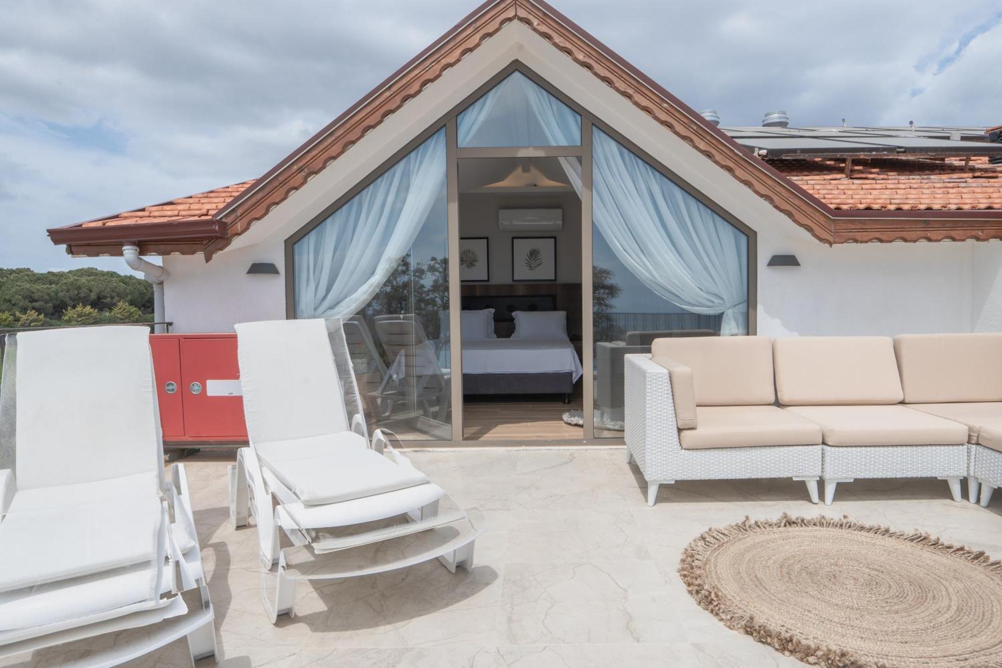 Feri Surf Club Hotel Datca Exterior photo